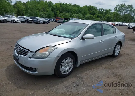 2009 Nissan Altima 2.5 S z USA, uszkodzony, nr VIN 1N4AL21E69N534031